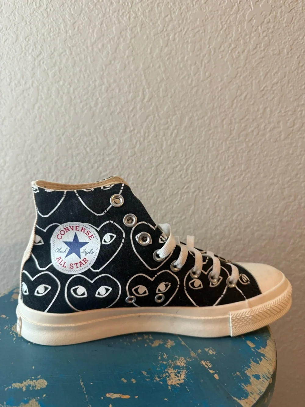 New Converse PLAY COMME des GARCONS high top Chucks.  Rare heart pattern. - Picture 2 of 9